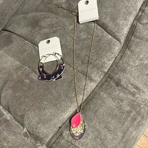 NWT Simply Southern 3 Leaf Necklace and Dog Hoop Earrings